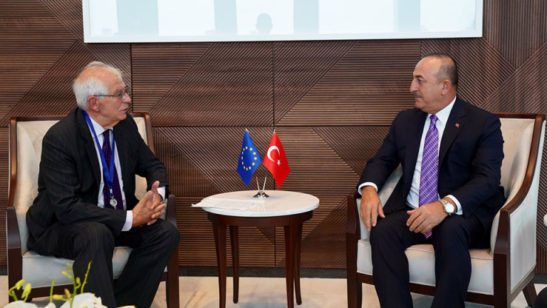 Ηχηρή απάντηση Μπορέλ σε Τσαβούσογλου