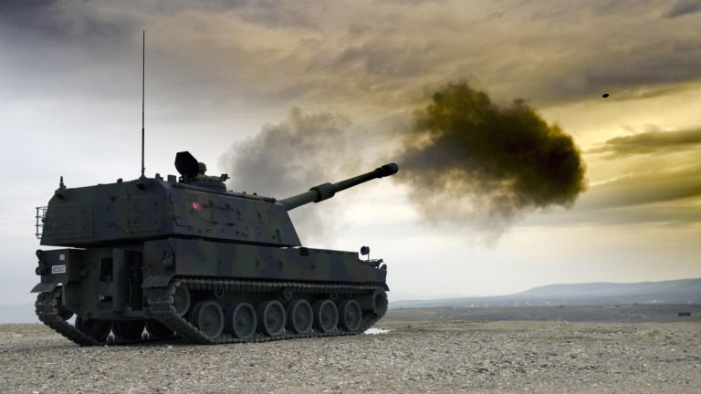 Το ισχυρό αυτοκινούμενο πυροβόλο FIRTINA εγκατέστησαν οι Τούρκοι στην Ίμβρο