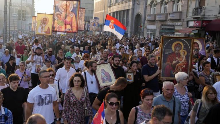 Σερβία: Χιλιάδες διαδηλωτές στο Βελιγράδι κατά της διοργάνωσης του EuroPride