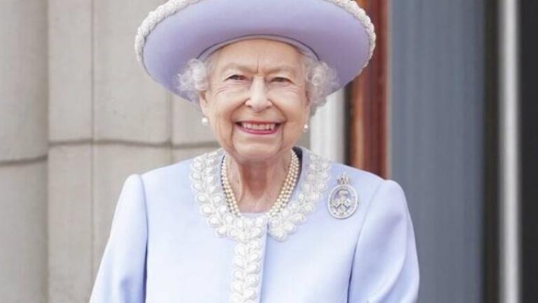 Πέθανε η Ελισάβετ: Θρήνος στην Βρετανία για την μακροβιότερη βασίλισσα