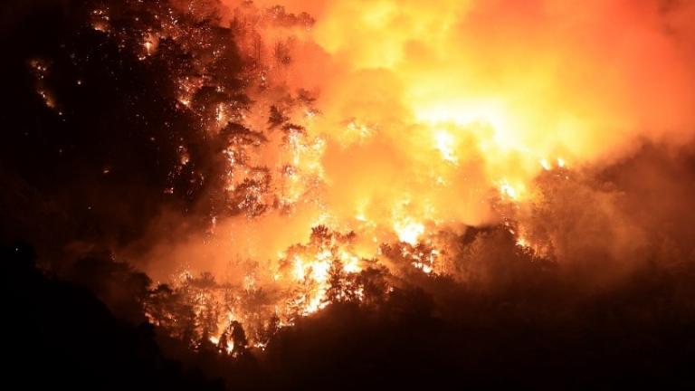 Τουρκία: Μεγάλη πυρκαγιά στη Μερσίνη - Εκκένωση περιοχών