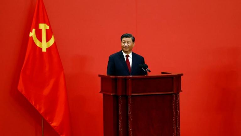 Ο Σι Τζινπίνγκ τοποθετεί ανθρώπους του στην επταμελή Διαρκή Επιτροπή