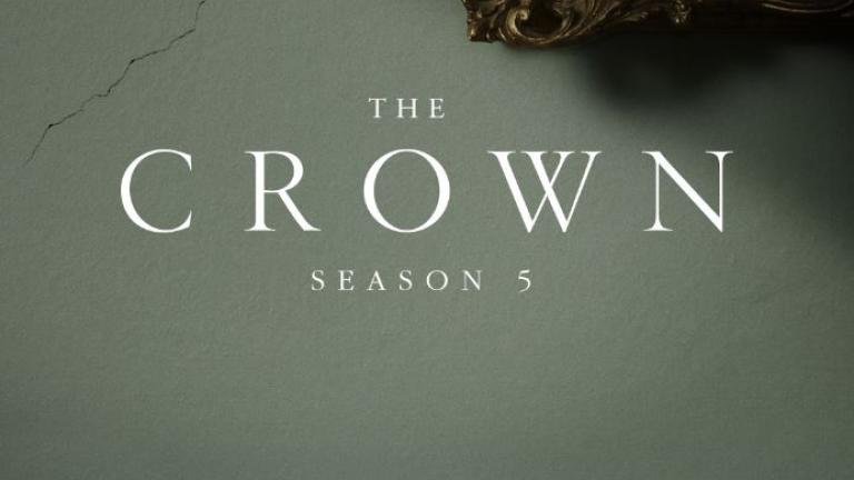 The Crown: Έξαλλοι στο Μπάκιγχαμ για επεισόδιο που δείχνει τον Κάρολο να θέλει να «φάει» την Ελισάβετ