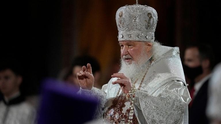 Ο Πατριάρχης Κύριλλος ξέφυγε τελείως! Ζήτησε διήμερη προσευχή για τα γενέθλια του Πούτιν!!!