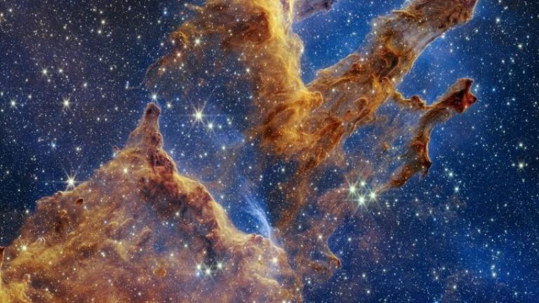 Διαστημικό τηλεσκόπιο James Webb: Ένα νέο εντυπωσιακό πορτρέτο των εμβληματικών Στηλών της Δημιουργίας
