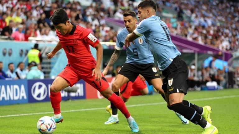 Ουρουγουάη-Νότια Κορέα 0-0: Ταλαιπώρησαν τη μπάλα