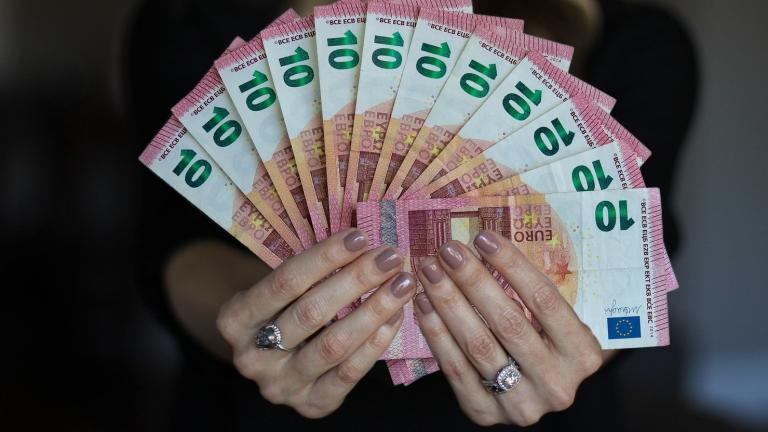 Θεσσαλονίκη: Γυναίκα εκβίαζε άνδρα ζητώντας 50.000 ευρώ για να μην αποκαλύψει την εξωσυζυγική τους σχέση