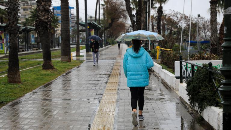 Καιρός για Τρίτη 13/: Τοπικές βροχές και σποραδικές καταιγίδες - Θερμοκρασία σε πτώση