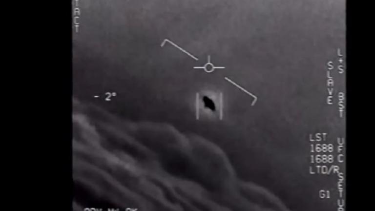 Κάτι τρέχει εκεί πάνω: Το αμερικανικό Πεντάγωνο έχει εκατοντάδες αναφορές για UFO 