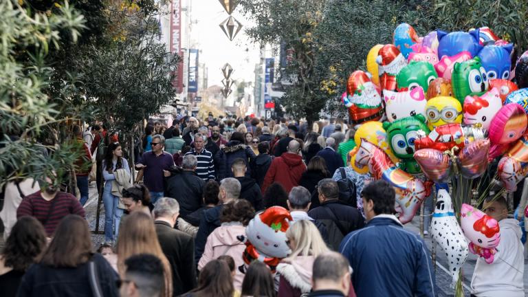 Παραμονή Πρωτοχρονιάς: Το ωράριο των καταστημάτων και των σούπερ μάρκετ  