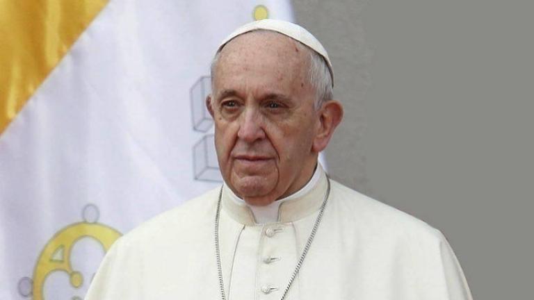 Ο πάπας Φραγκίσκος δωρίζει θραύσματα του Παρθενώνα στην χώρα μας