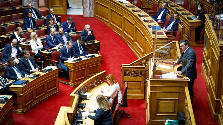 Πρόταση δυσπιστίας κατά της κυβέρνησης κατέθεσε ο Αλέξης Τσίπρας
