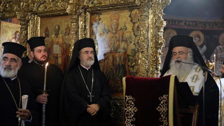 Μηνύματα με πολλούς αποδέκτες από τον νέο αρχιεπίσκοπο Κύπρου 