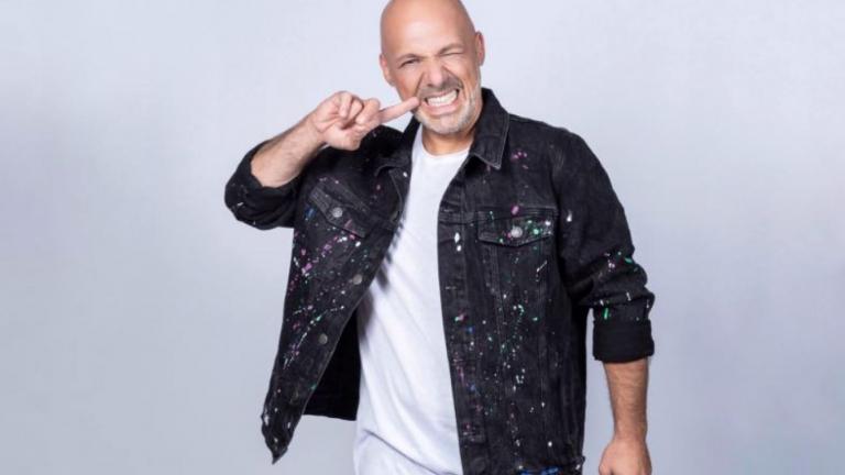 Απαντά στο εάν «μετακομίζει» στην βραδινή ζώνη