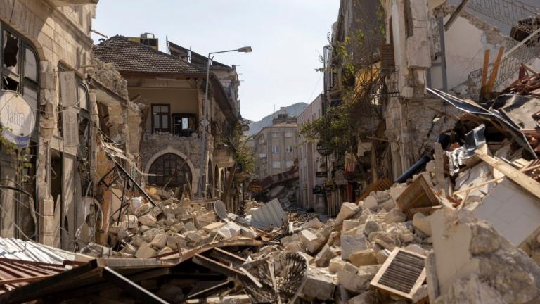  Τουρκία-σεισμοί: Ξεπερνά τους 40.000 ο αριθμός των νεκρών στη χώρα μετά τους σεισμούς 