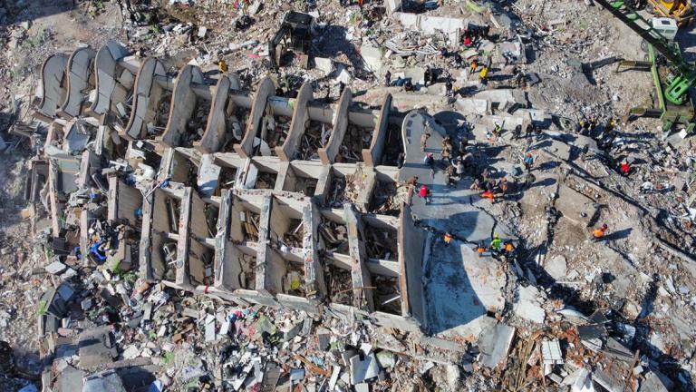 Σεισμός στην Τουρκία: Δραματικές προβλέψεις για τον αριθμό των νεκρών 