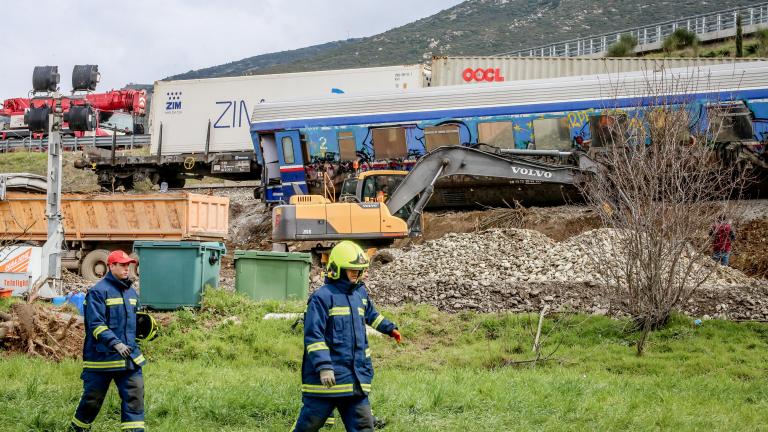 Σύγκρουση τρένων