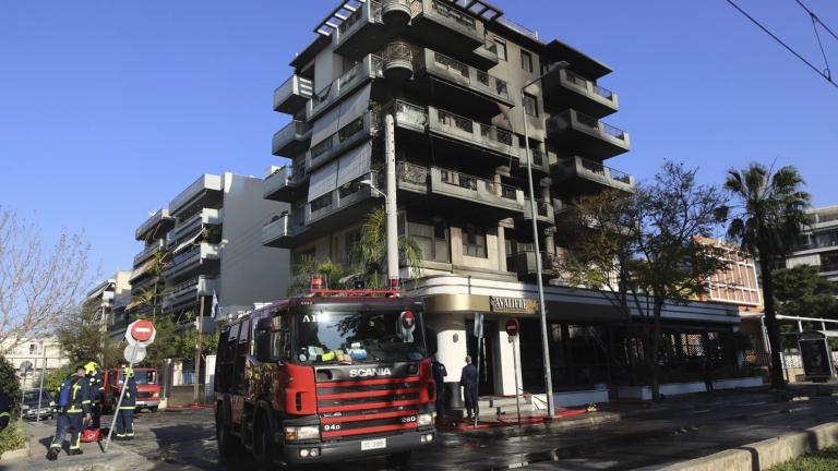 φωτια σε εστιατόριο της νέας σμυρνης