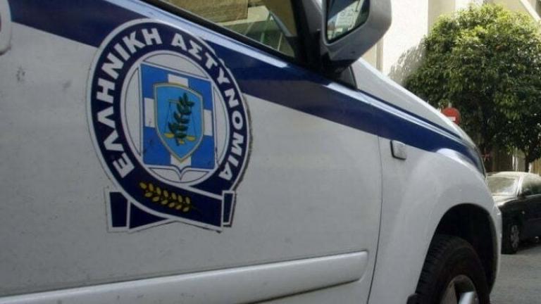 Συνελήφθη 52χρονη κατηγορούμενη ότι προσπάθησε να κάψει ζωντανό τον σύζυγό της