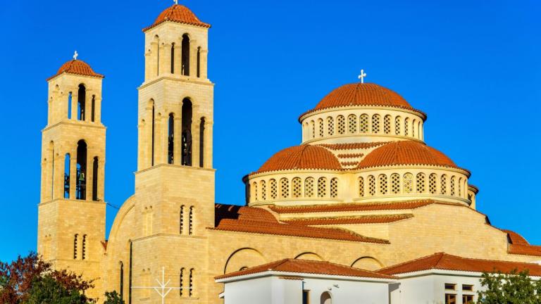 Στα κάγκελα η Εκκλησία της Κύπρου για τη θεωρεία της μεταστροφής