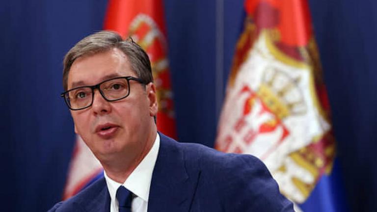Σερβία: Ο Βούτσιτς παραιτείται από την ηγεσία του κυβερνώντος κόμματος