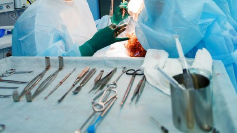 Θρίλερ με θανάτους 15 παιδιών από καρδιοχειρουργό «μεσσία» Σε εξέλιξη έρευνα