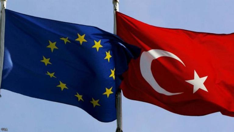 «Εναλλακτικό και ρεαλιστικό πλαίσιο» για τις σχέσεις ΕΕ-Τουρκίας ζητά το Ευρωκοινοβούλιο