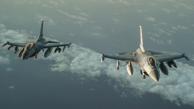 Συνασπισμός 11 κρατών του ΝΑΤΟ θα ξεκινήσει να εκπαιδεύει Ουκρανούς πιλότους να πετούν με F-16