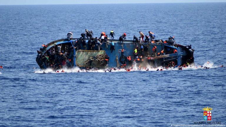 Το 90% των μεταναστών που έρχονται στην Ευρώπη εξακολουθεί να εμπιστεύεται παράνομους διακινητές, παρά τα ναυάγια που καταγράφονται σχεδόν καθημερινά