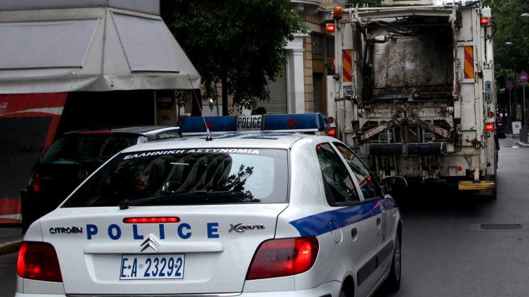 Τροχαίο με απορριμματοφόρο  στη Θεσσαλονίκη - Τραυματίστηκε εργαζόμενη