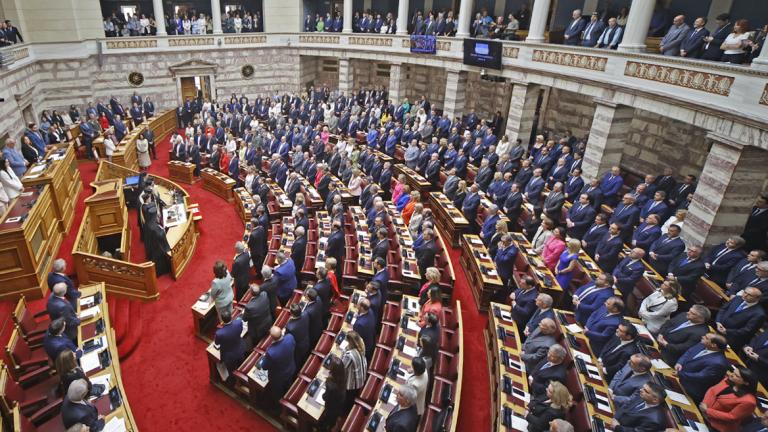  Ορκίζεται αύριο η Βουλή που προέκυψε από τις εκλογές της 25ης Ιουνίου