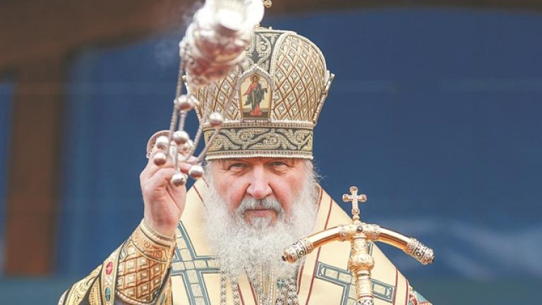 Ο Ρώσος Πατριάρχης Κύριλλος τιμωρεί όσους ιερείς τάσσονται κατά του πολέμου με την Ουκρανία