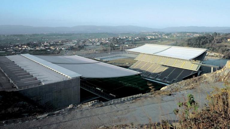 Μπράγκα-Παναθηναϊκός: Το... περίεργο γήπεδο των Πορτογάλων (ΒΙΝΤΕΟ)