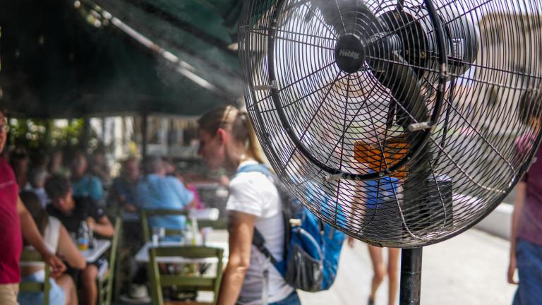 Τα πρόσφατα κύματα καύσωνα είναι πιθανόν να μειώσουν κατά 0,6% το παγκόσμιο ΑΕΠ για το 2023