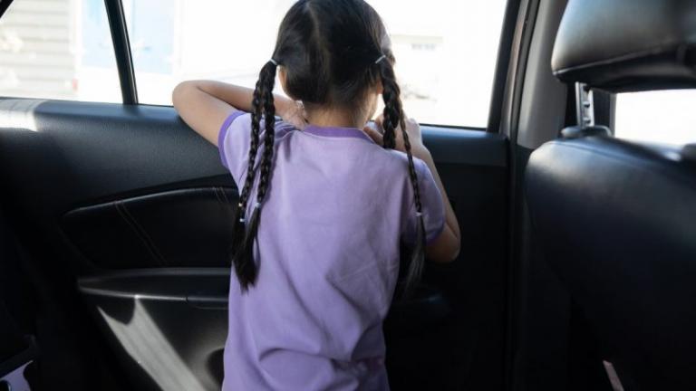 Μεσολόγγι: Άφησε την κόρη του μέσα σε κλειδωμένο αυτοκίνητο 