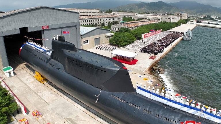 North Korea submarine