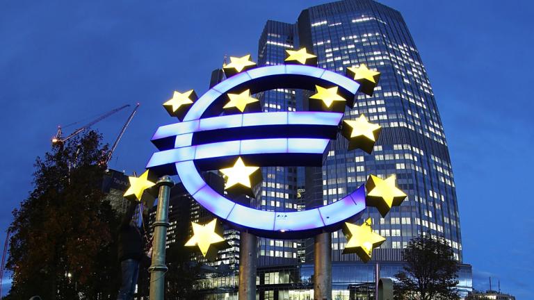 Σε νέα αύξηση των επιτοκίων της κατά 0,25% προχώρησε η ΕΚΤ	