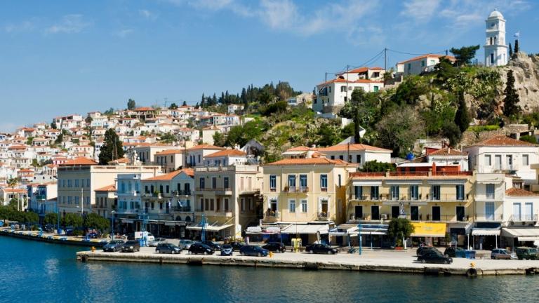 village-port-poros