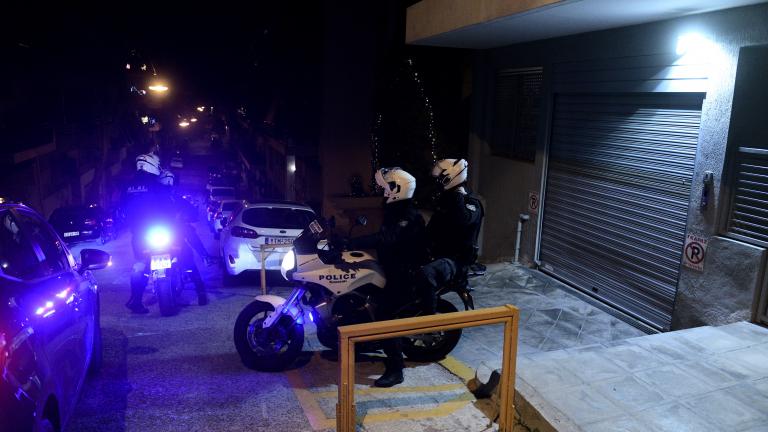 Δύο ληστείες από συμμορίες ανηλίκων σε Κηφισιά και Ίλιον τις τελευταίες 24 ώρες