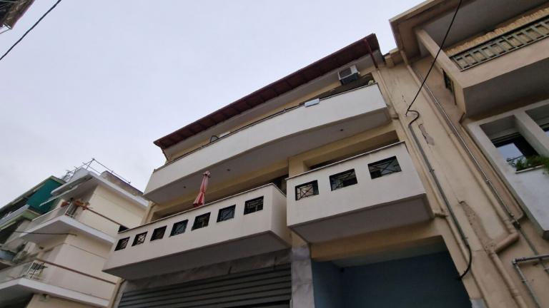 Σοκ στη Θεσσαλονίκη: Πατέρας σκότωσε την 42χρονη κόρη του μέσα σε διαμέρισμα