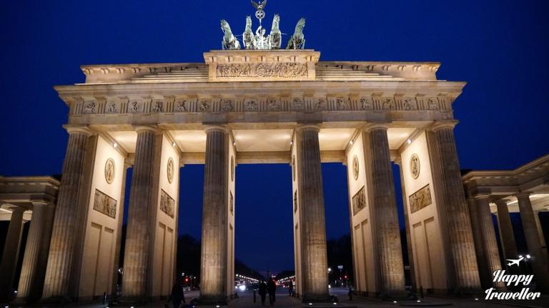 Το Βερολίνο προειδοποιεί τους πολίτες να μην ταξιδεύουν στο Ισραήλ, τα Παλαιστινιακά Εδάφη και το Λίβανο