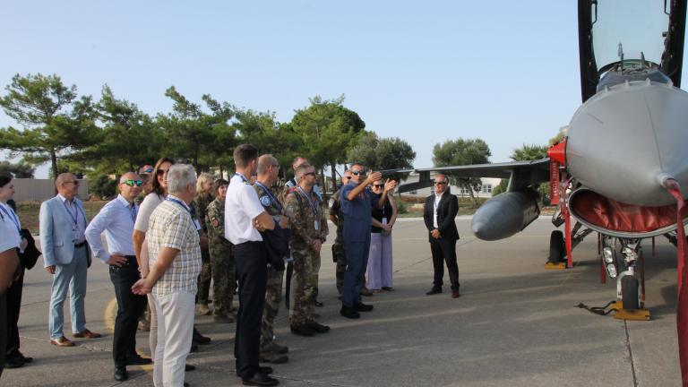 Εκπαίδευση τυποποιήσεως του ΝATO στο ΚΕΝΑΠ στη Σούδα