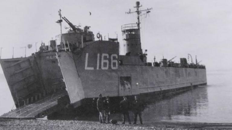15 Νοεμβρίου 1972: Βύθιση μετά από σύγκρουση έξω από τον Πειραιά του οχηματαγωγού «ΜΕΡΛΙΝ» με 44 νεκρούς – Μαύρη μέρα για το Πολεμικό μας Ναυτικό