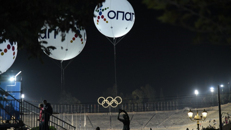 Ο Αυθεντικός Μαραθώνιος της Αθήνας μέσα από 40 δυνατές στιγμές