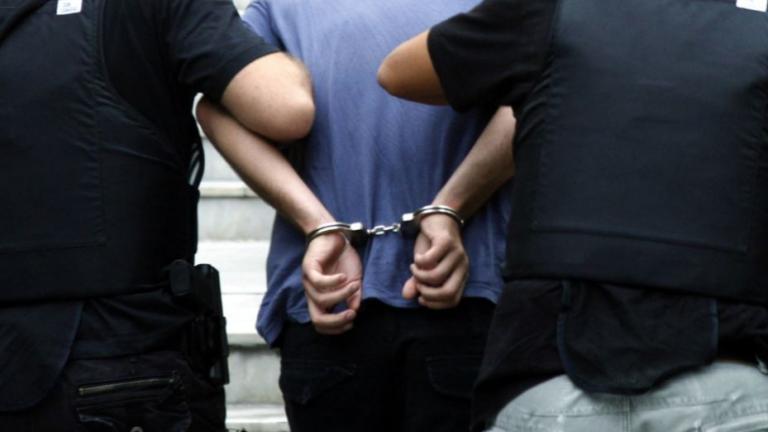 Δέκα άτομα συνελήφθησαν κατά τους χθεσινούς ποδοσφαιρικούς αγώνες σε Τρίπολη και Θεσσαλονίκη	