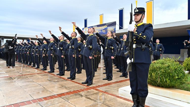 Ορκίστηκαν οι πρωτοετείς Ευέλπιδες της Τάξεως 2027, που φέρει την τιμητική ονομασία του Ήρωος Καταδρομέως της Κύπρου «Αντιστράτηγου Νικόλαου Κατούντα»