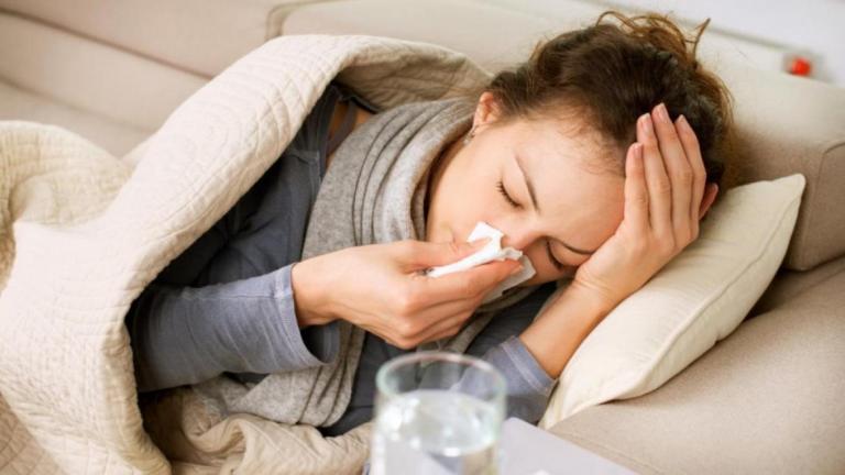 ΕΟΔΥ: Σημαντική αύξηση κρουσμάτων γρίπης και κορονοϊού