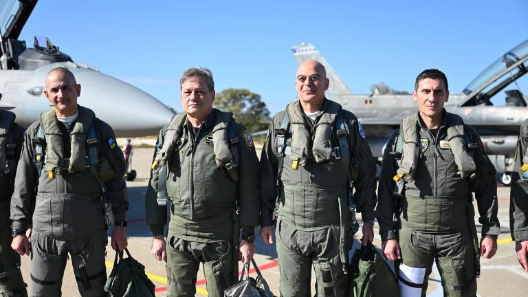 Ν.Δένδιας – Στρατηγός Δ.Χούπης – Αντιπτέραρχος (Ι) Δ.Γρηγοριάδης: Πτήσεις με διθέσια F-16V στο Αιγαίο, στην περιοχή που παράνομα είχε «δεσμεύσει» η Άγκυρα