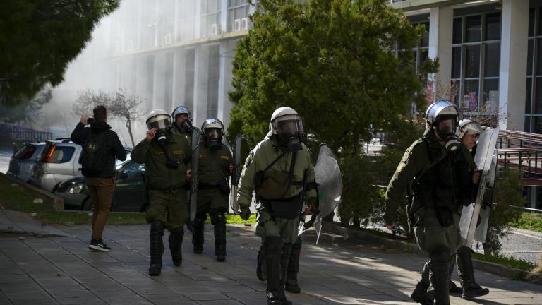 Θεσσαλονίκη: Προσαγωγές και συλλήψεις μετά τα επεισόδια σε φοιτητική πορεία