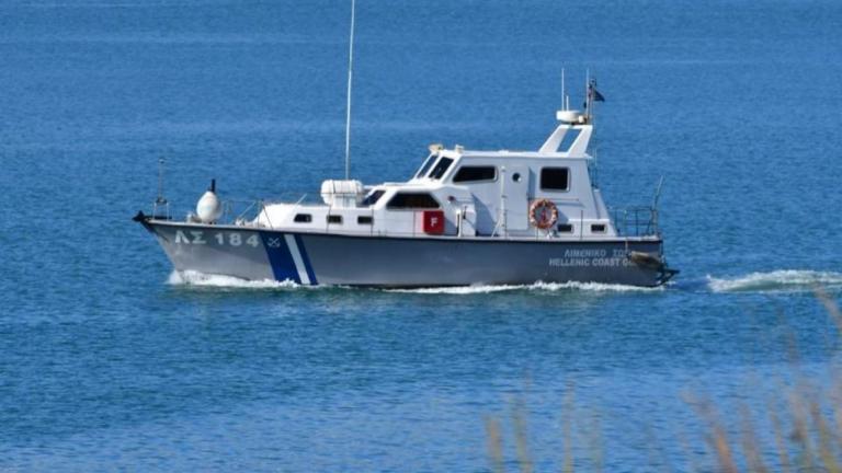 Εντοπίστηκε σκάφος με μετανάστες στα νότια της Κρήτης - Μεταφέρονται στο Ρέθυμνο
